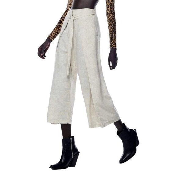 Jonny Cota Studio Women's Linen Wrap Cropped Wide Leg Pants in Natural 4 - Picture 9 of 9